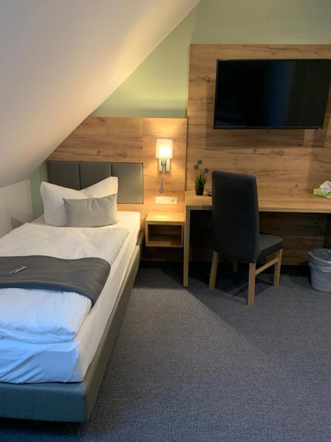 City-Hotel-Волгаст Екстериор снимка